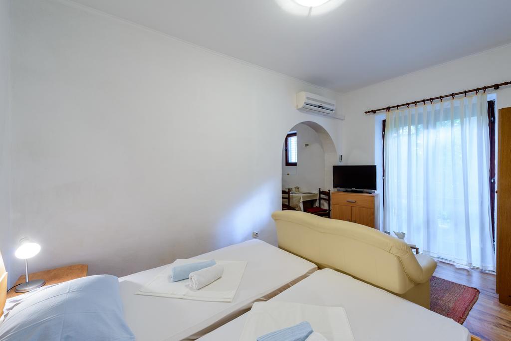 Apartments Garden Beach Cavtat Exterior foto